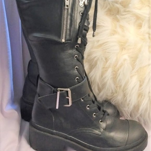 SOLD ON FACEBOOK MARKETPLACE - Picture 1 of 9